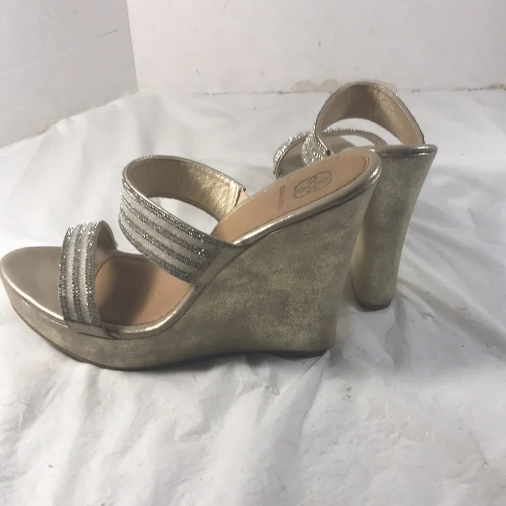 Daisy Fuentes Women’s Metallic Gold High Wedge Sandals with Rhinestone Accents - Picture 5 of 9